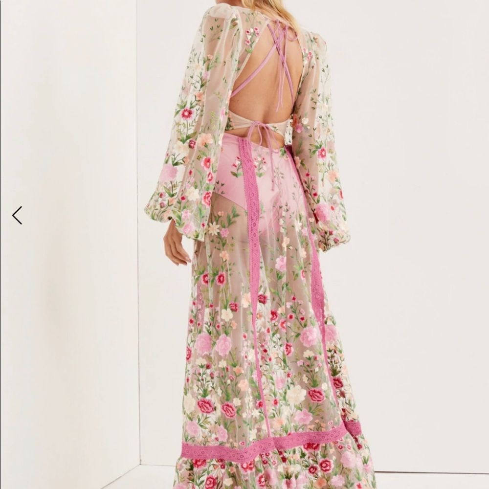 LUNA Maxi Gown - Picture 4 of 4